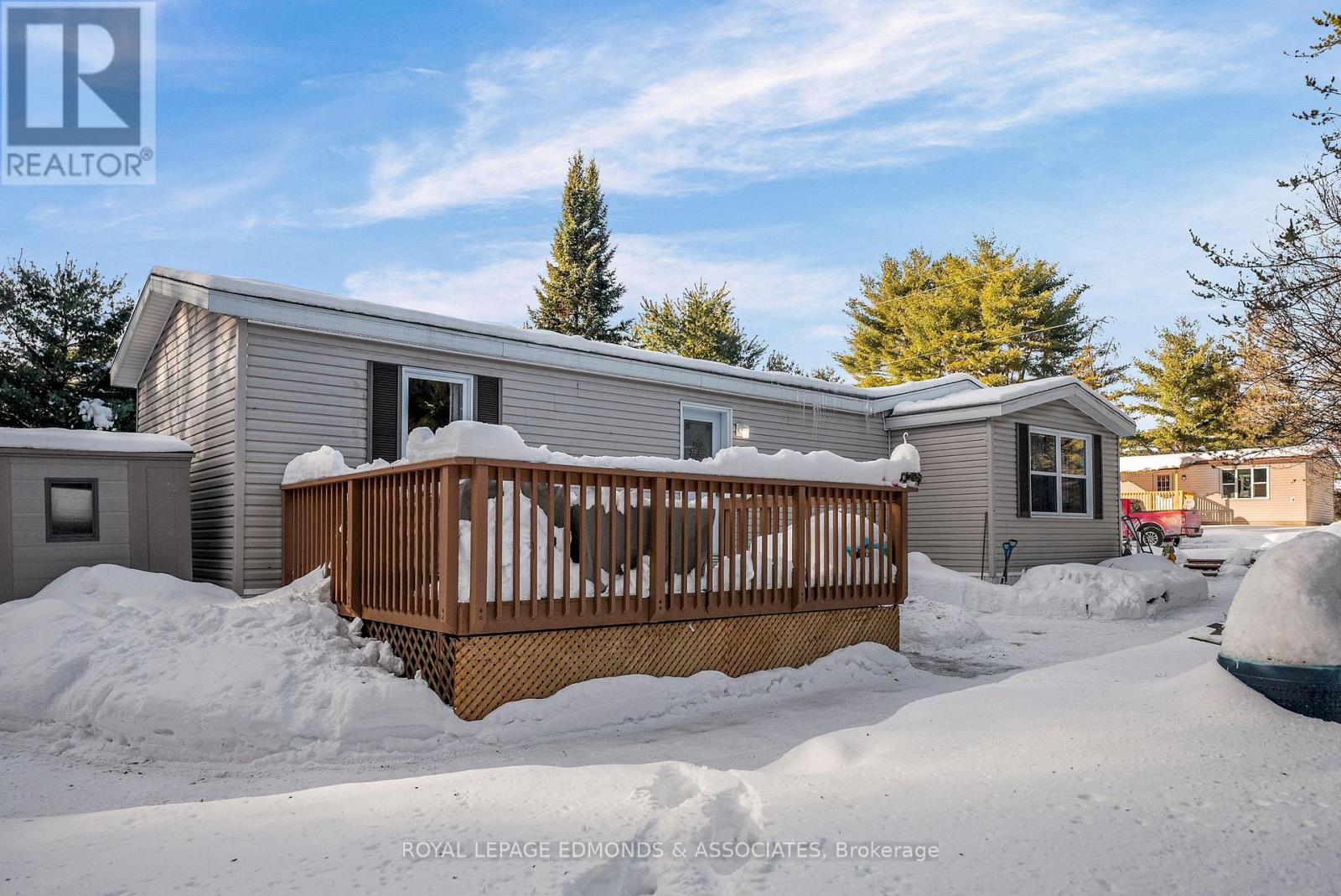 5 Hunter's Run Lane, Laurentian Hills, Ontario  K0J 1J0 - Photo 31 - X12753646