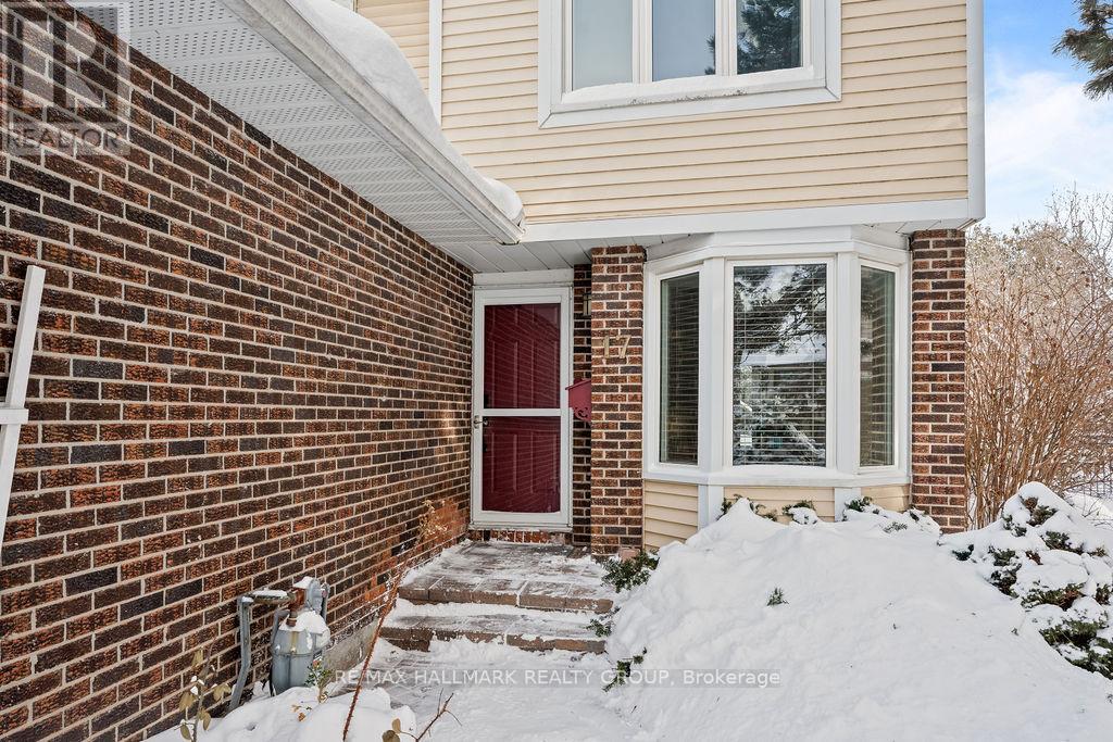 17 Alberni Street, Ottawa, Ontario  K2J 1V8 - Photo 2 - X12753378