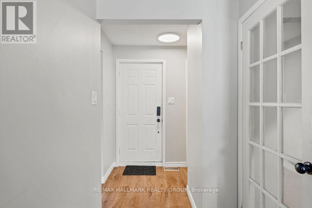 17 Alberni Street, Ottawa, Ontario  K2J 1V8 - Photo 6 - X12753378