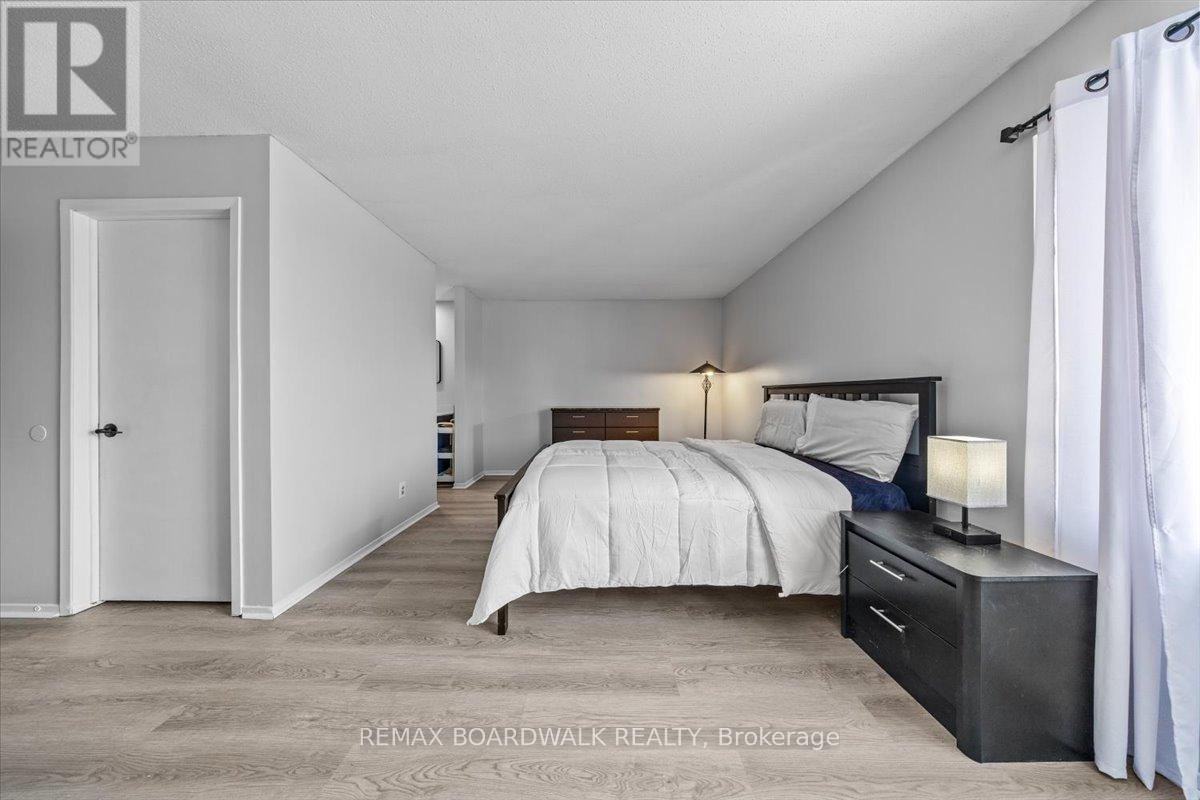 294 Valade Crescent, Ottawa, Ontario  K4A 2X3 - Photo 18 - X12753456