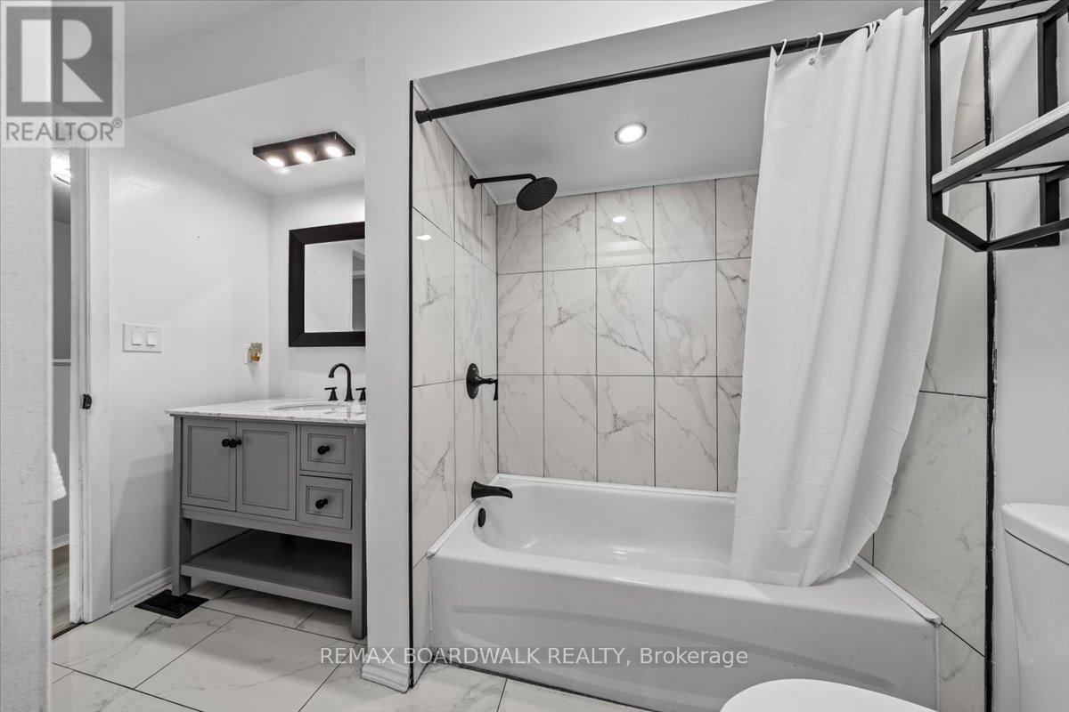 294 Valade Crescent, Ottawa, Ontario  K4A 2X3 - Photo 27 - X12753456