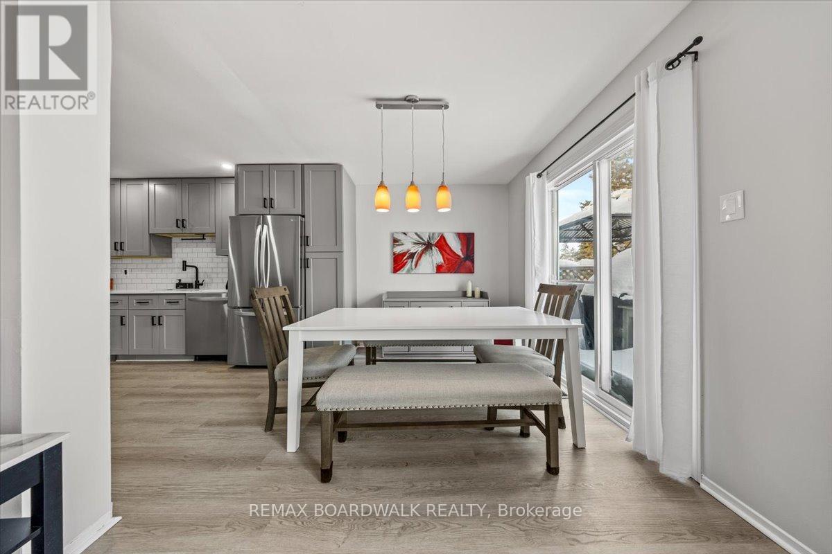 294 Valade Crescent, Ottawa, Ontario  K4A 2X3 - Photo 8 - X12753456