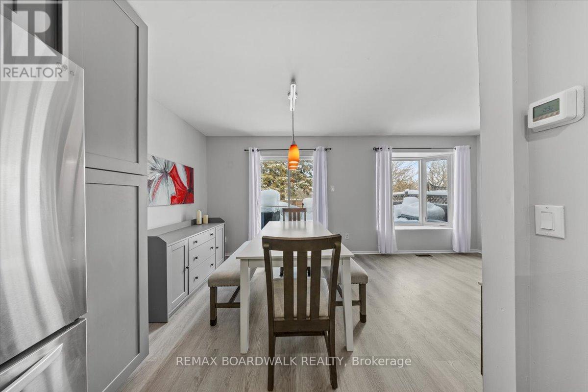 294 Valade Crescent, Ottawa, Ontario  K4A 2X3 - Photo 9 - X12753456