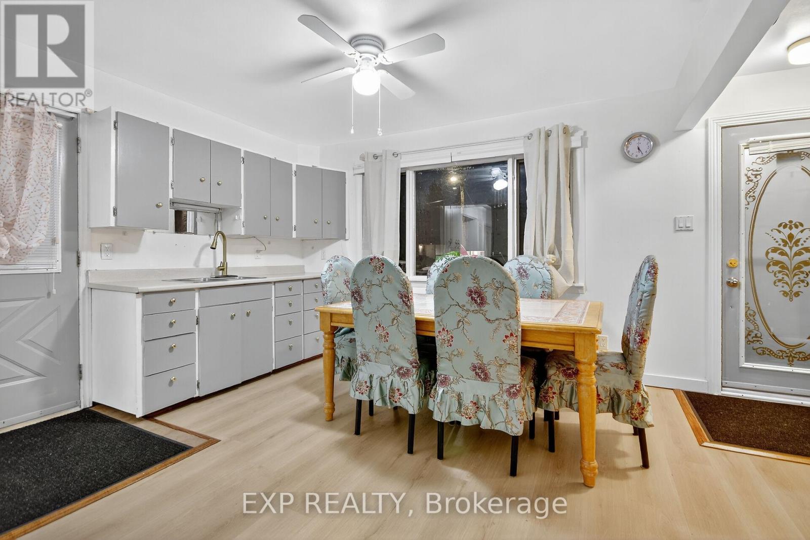 41 Hwy 5 W Street, South Dundas, Ontario  K0C 1X0 - Photo 8 - X12753468