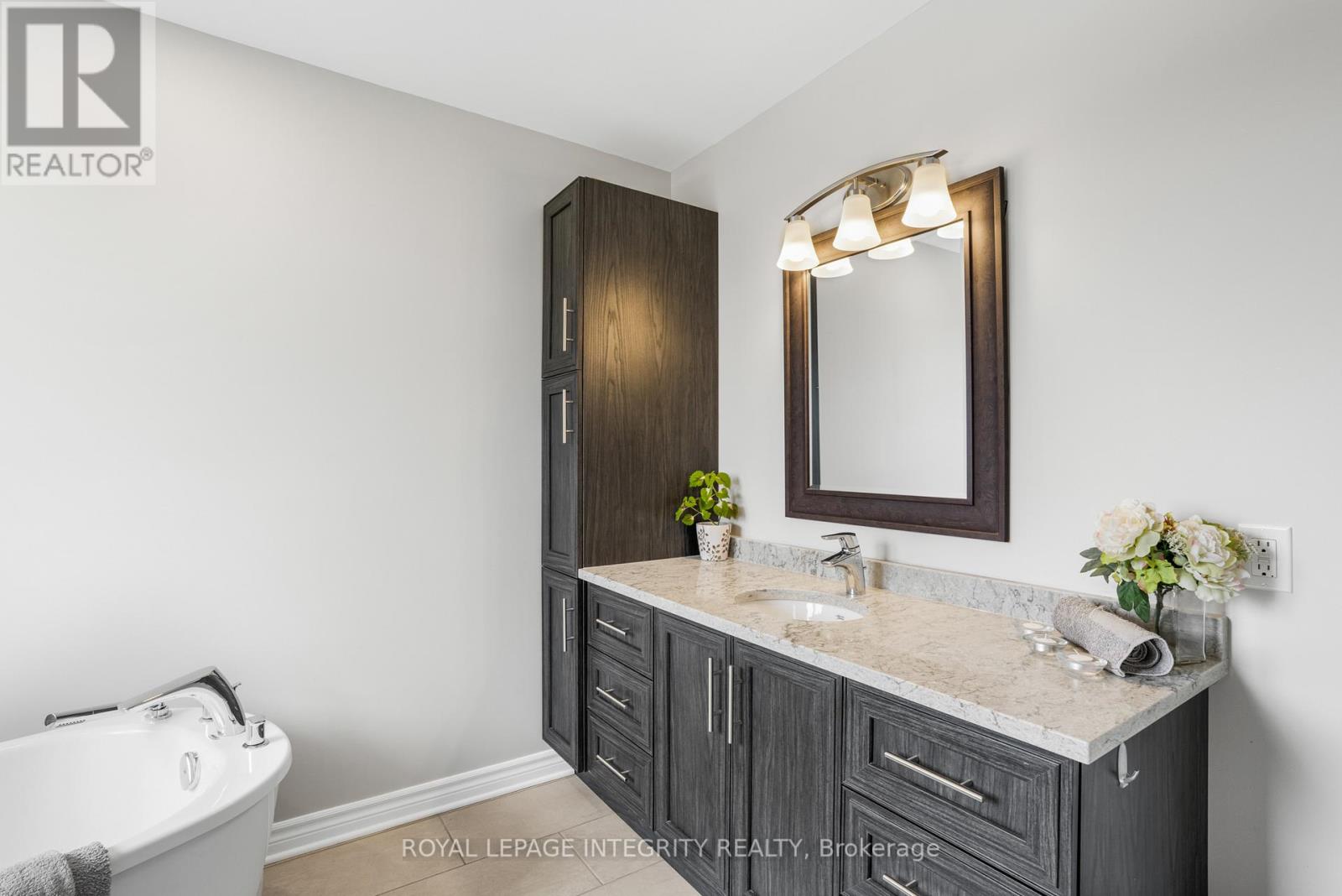 251 Rue Des Violettes Street, Clarence-Rockland, Ontario  K0A 2A0 - Photo 17 - X12753480