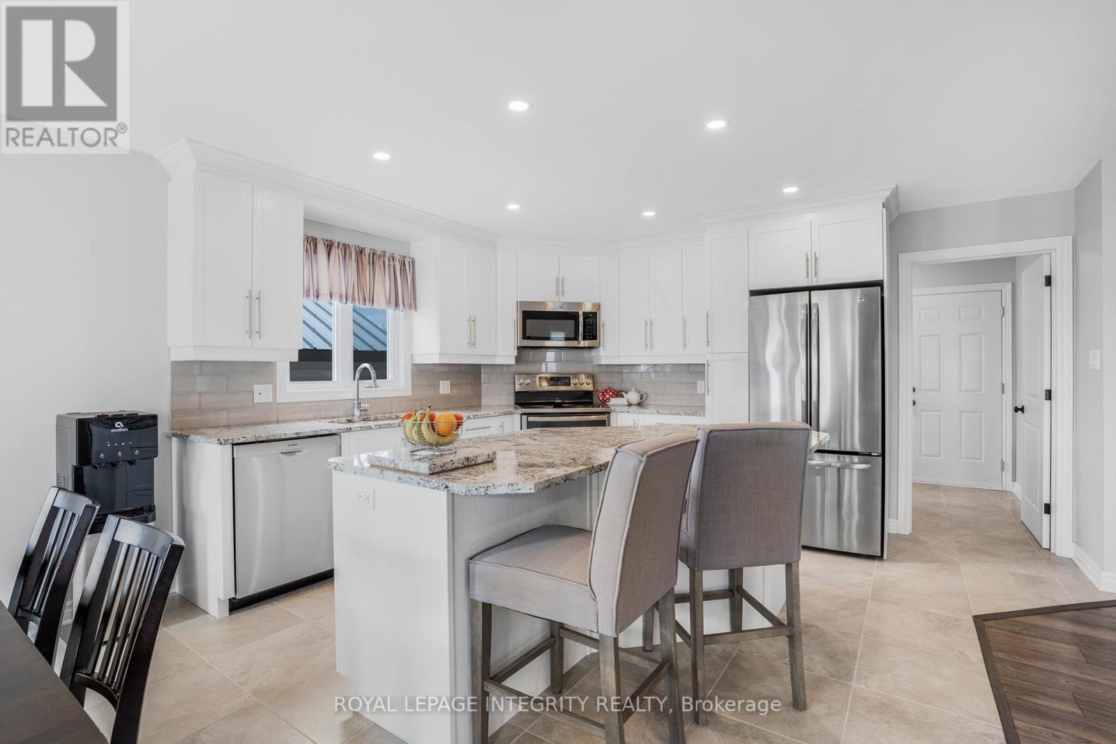 251 Rue Des Violettes Street, Clarence-Rockland, Ontario  K0A 2A0 - Photo 8 - X12753480