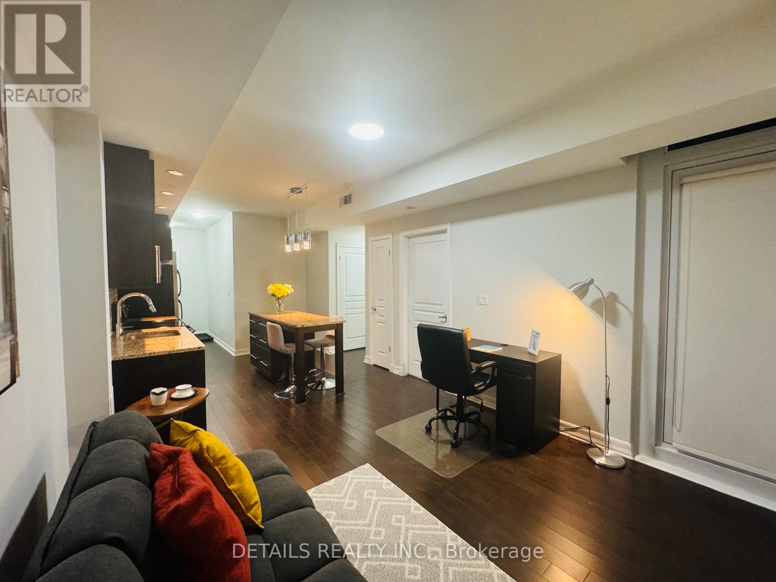 601 - 238 Besserer Street, Ottawa, Ontario  K1N 6B1 - Photo 8 - X12753528