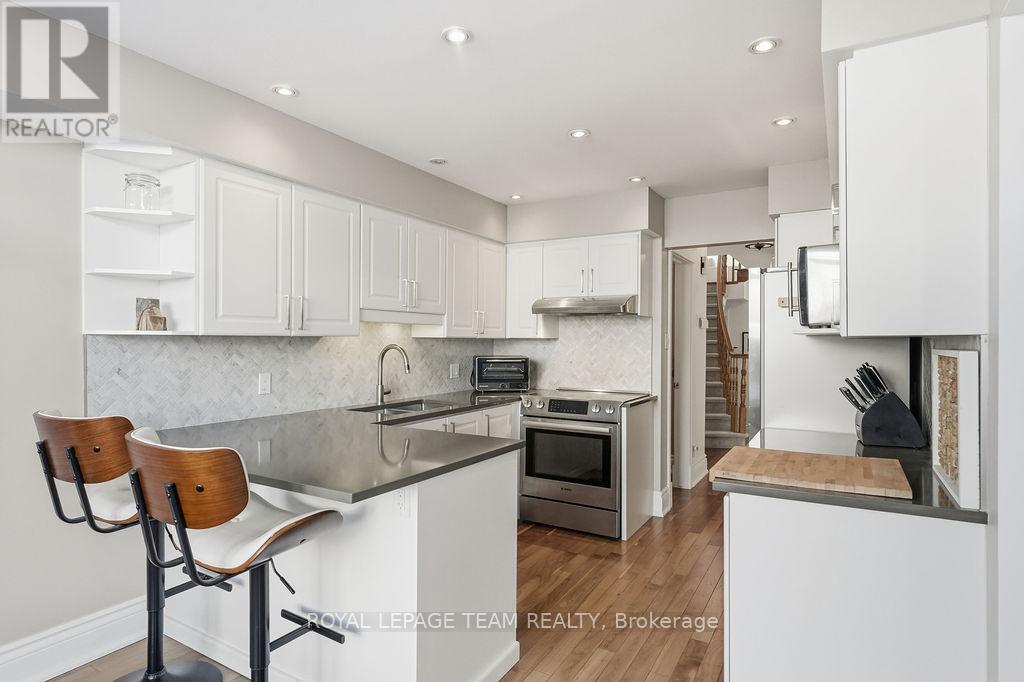1633 Marley Crescent, Ottawa, Ontario  K1J 1C1 - Photo 13 - X12753576