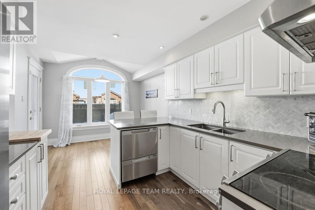 1633 Marley Crescent, Ottawa, Ontario  K1J 1C1 - Photo 14 - X12753576