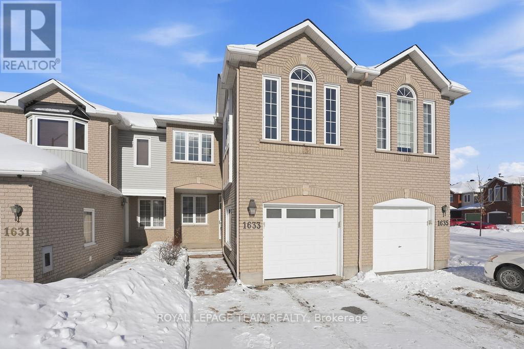 1633 Marley Crescent, Ottawa, Ontario  K1J 1C1 - Photo 2 - X12753576