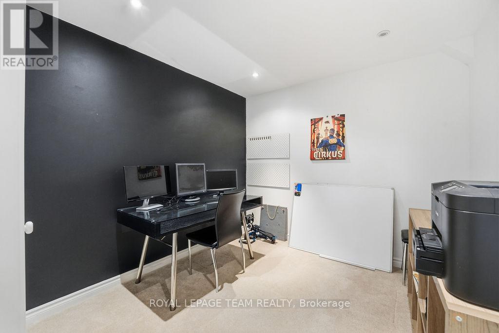 1633 Marley Crescent, Ottawa, Ontario  K1J 1C1 - Photo 32 - X12753576