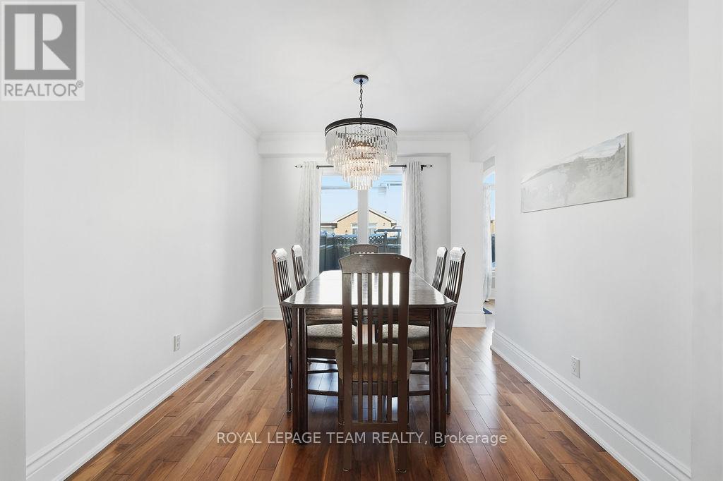 1633 Marley Crescent, Ottawa, Ontario  K1J 1C1 - Photo 9 - X12753576