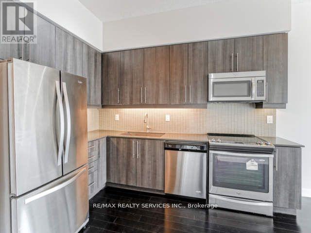 307 - 4011 Brickstone Mews, Mississauga, Ontario  L5B 0G3 - Photo 8 - W12741404