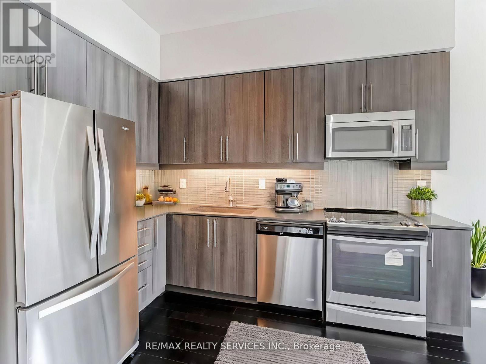 307 - 4011 Brickstone Mews, Mississauga, Ontario  L5B 0G3 - Photo 5 - W12741404