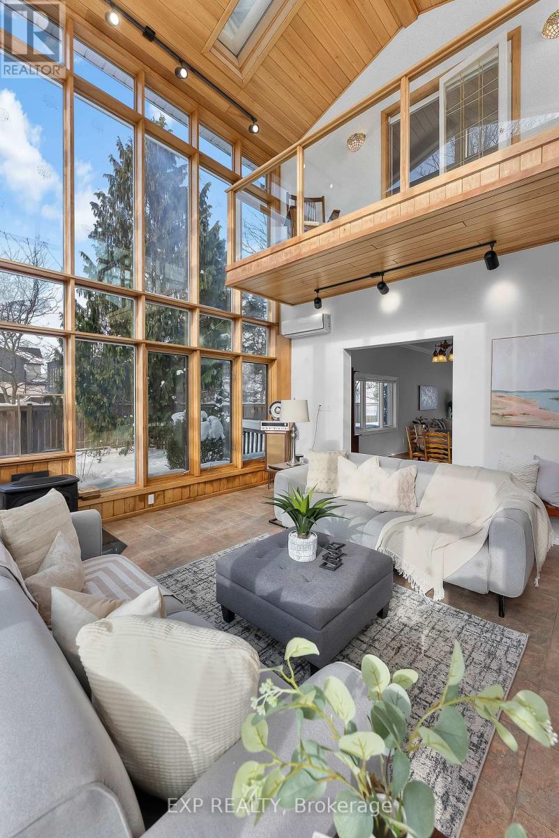 4169 Niagara River Parkway, Fort Erie (Black Creek), Ontario  L2A 5M4 - Photo 11 - X12753380