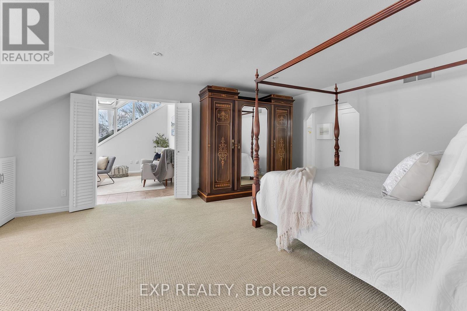 4169 Niagara River Parkway, Fort Erie (Black Creek), Ontario  L2A 5M4 - Photo 24 - X12753380