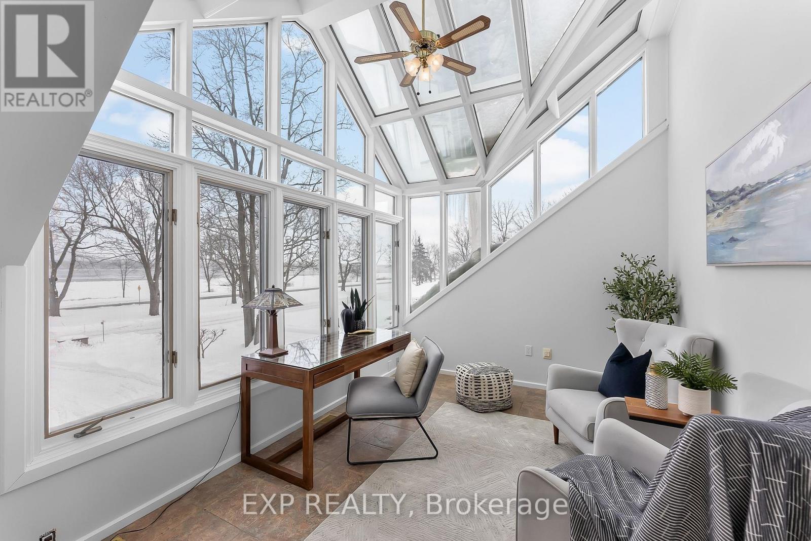 4169 Niagara River Parkway, Fort Erie (Black Creek), Ontario  L2A 5M4 - Photo 25 - X12753380