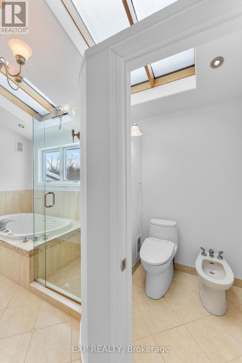 4169 Niagara River Parkway, Fort Erie (Black Creek), Ontario  L2A 5M4 - Photo 29 - X12753380