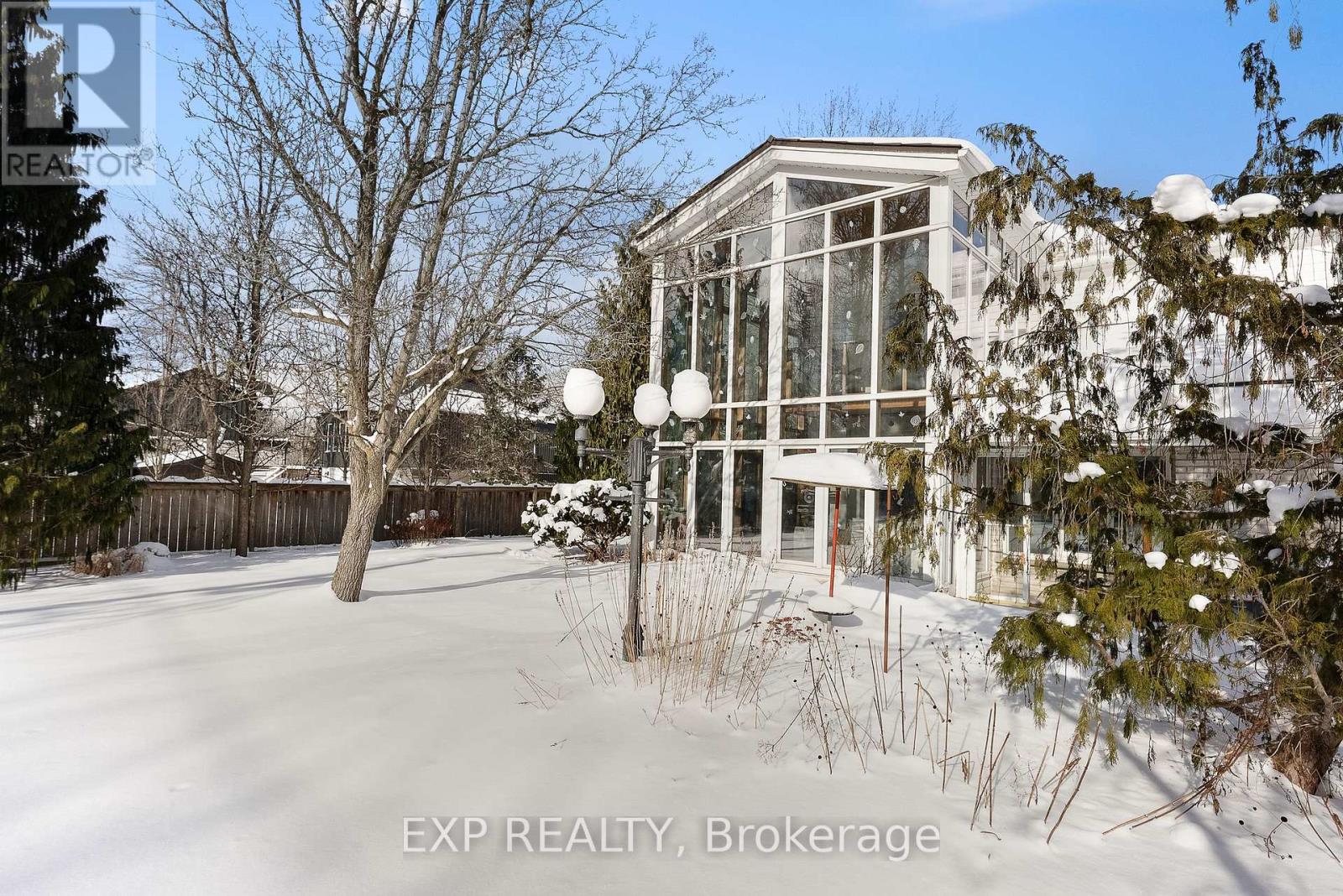 4169 Niagara River Parkway, Fort Erie (Black Creek), Ontario  L2A 5M4 - Photo 43 - X12753380