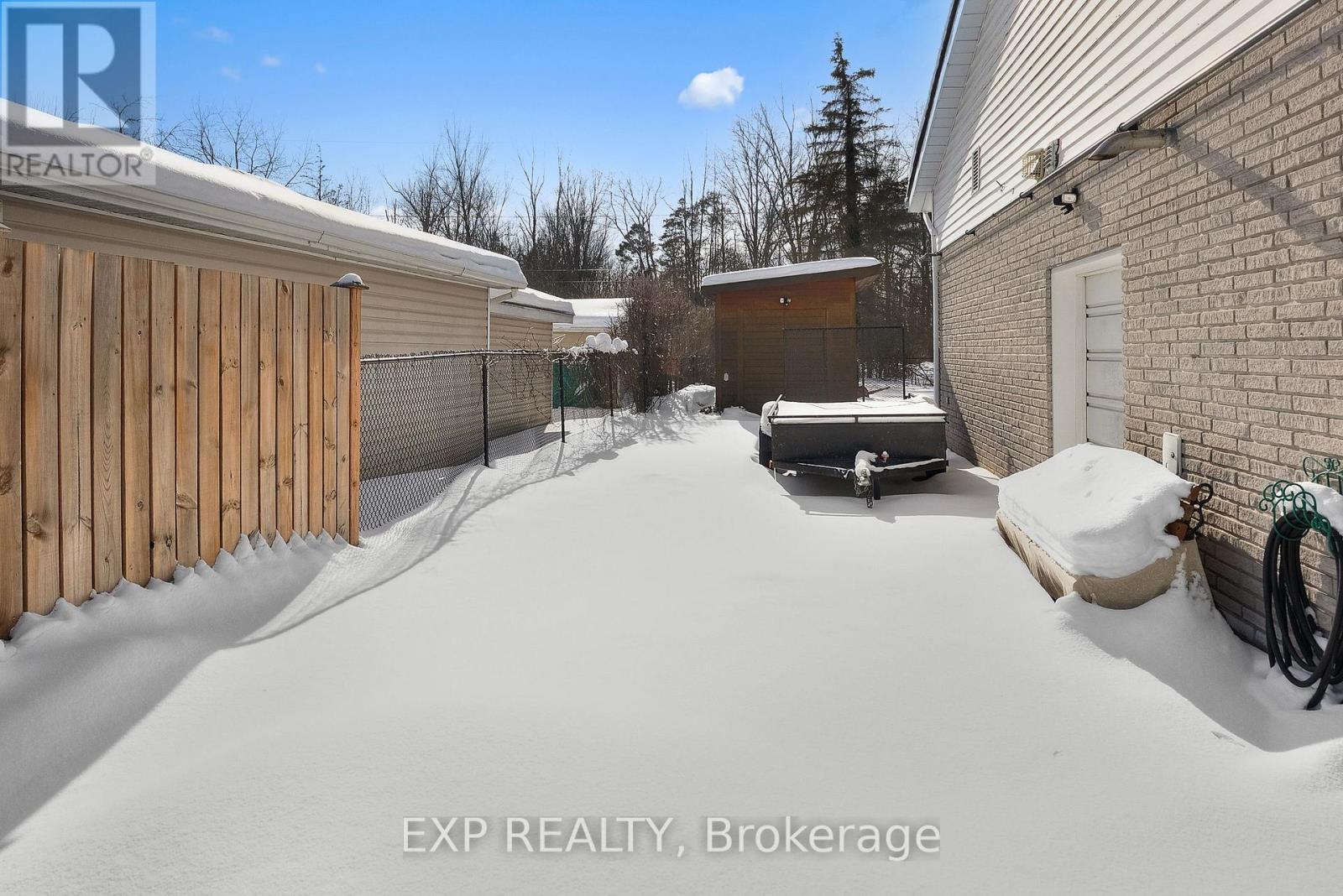4169 Niagara River Parkway, Fort Erie (Black Creek), Ontario  L2A 5M4 - Photo 47 - X12753380