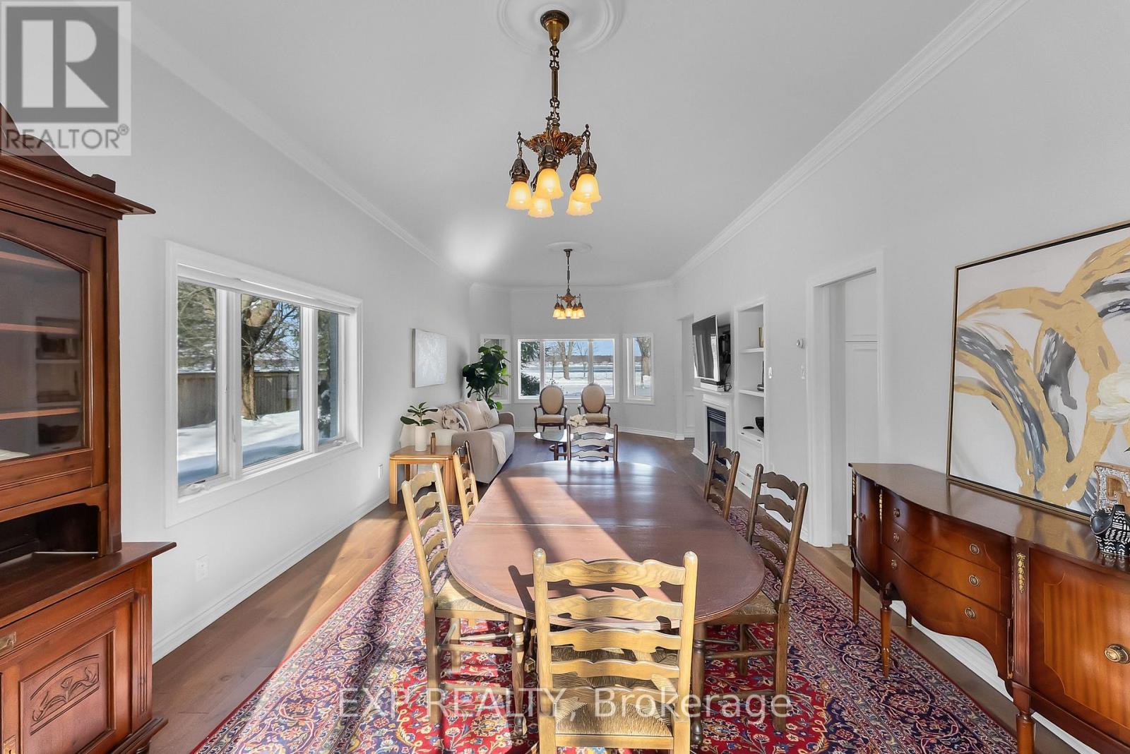 4169 Niagara River Parkway, Fort Erie (Black Creek), Ontario  L2A 5M4 - Photo 8 - X12753380