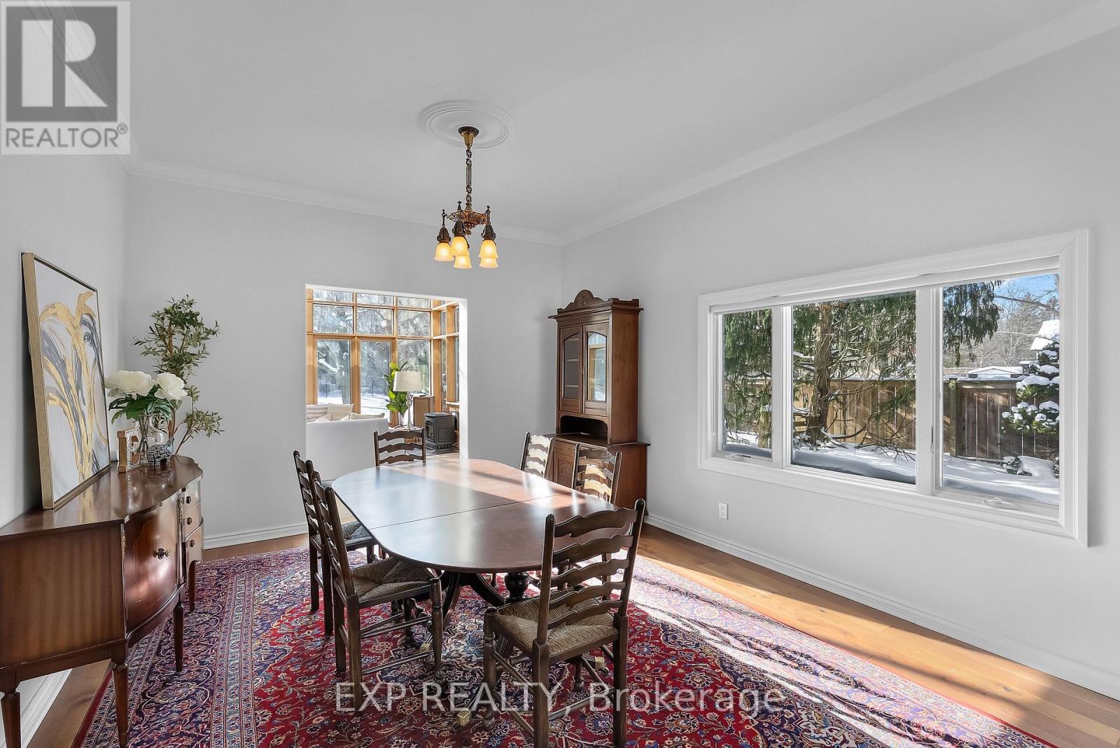 4169 Niagara River Parkway, Fort Erie (Black Creek), Ontario  L2A 5M4 - Photo 9 - X12753380