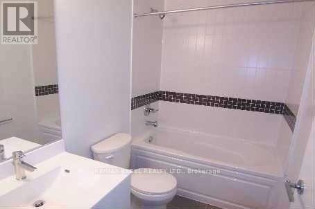 2025 - 165 Legion Road N, Toronto, Ontario  M8Y 0B3 - Photo 6 - W12752654