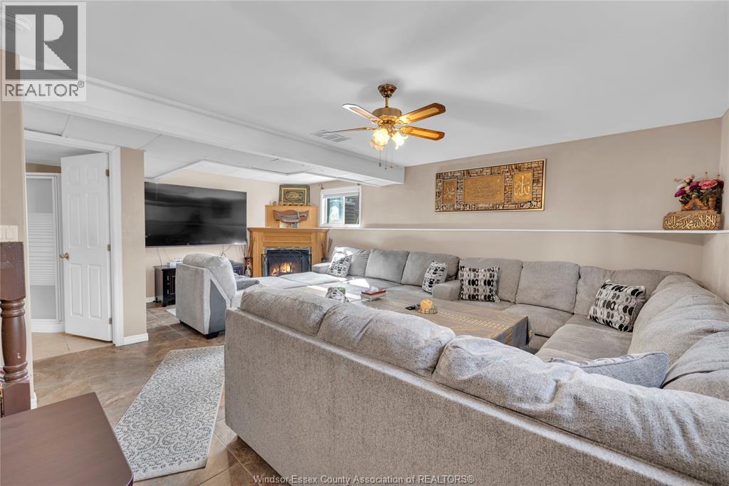 1812 Vicky Circle, Windsor, Ontario  N8W 5P6 - Photo 19 - 26002489