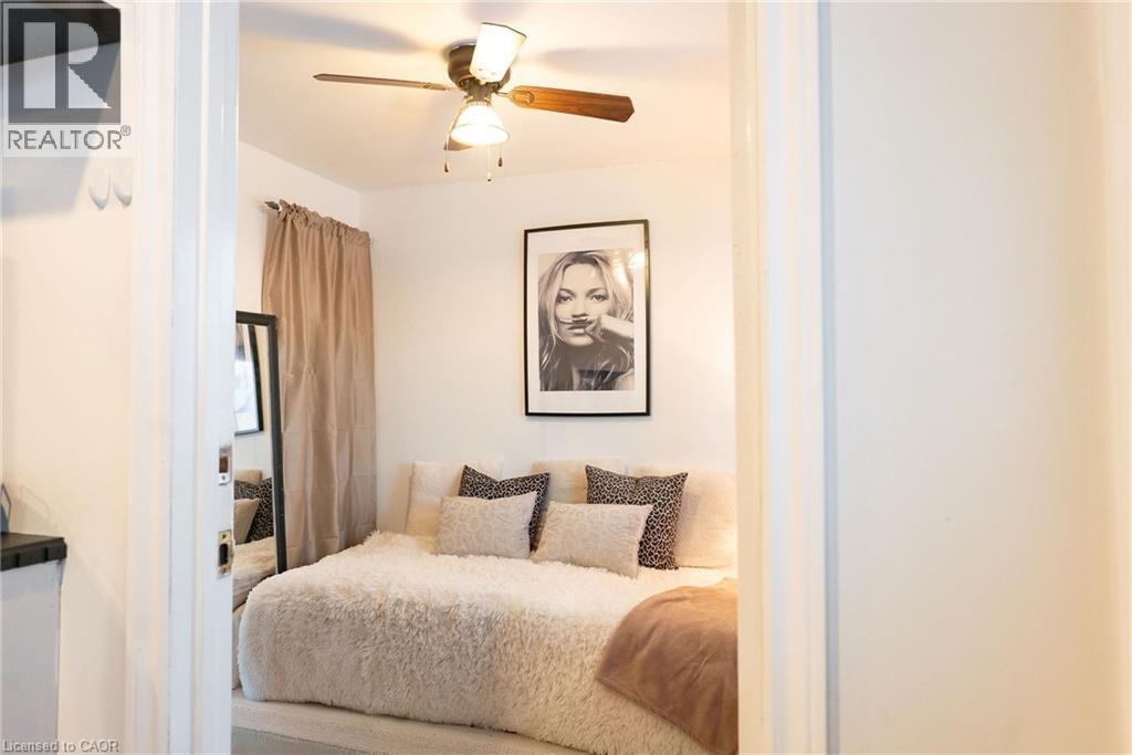 717 Knox Avenue, Hamilton, Ontario  L8H 6K7 - Photo 4 - 40802584