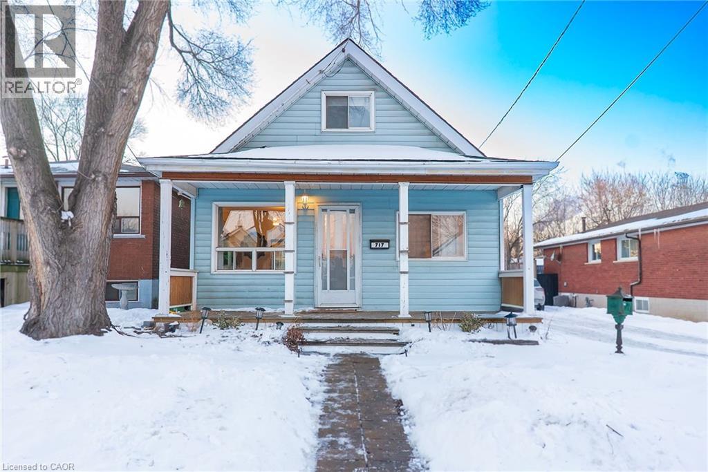 717 KNOX Avenue, Hamilton, Ontario