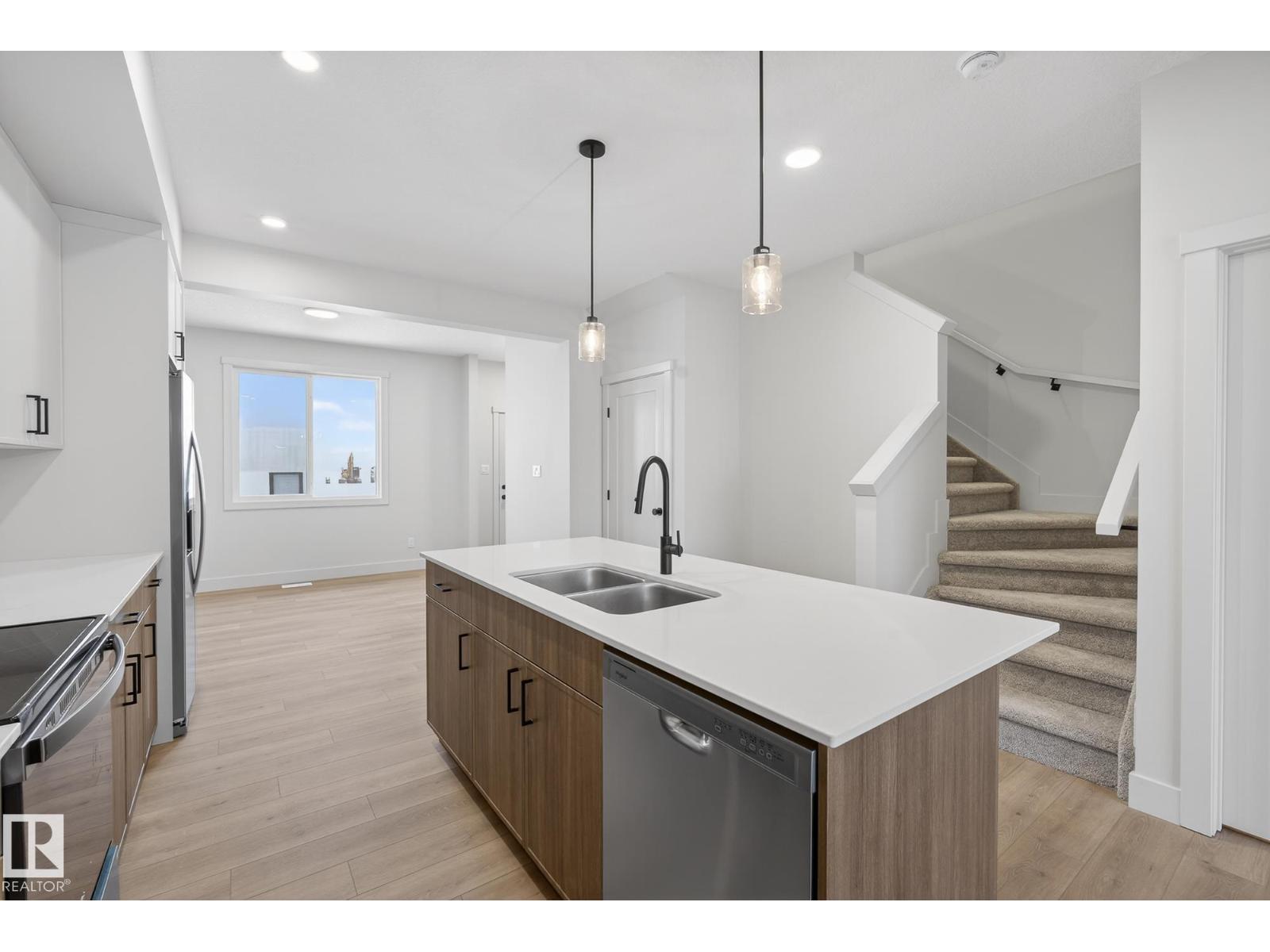 119 Brickyard Dr, Stony Plain, Alberta  T7Z 0A0 - Photo 10 - E4468482