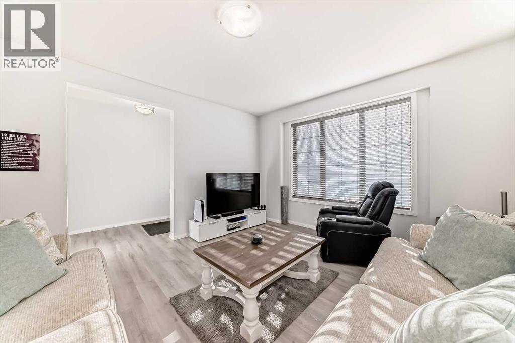 412 Yorkville Avenue Sw, Calgary, Alberta  T2X 4S4 - Photo 10 - A2279416