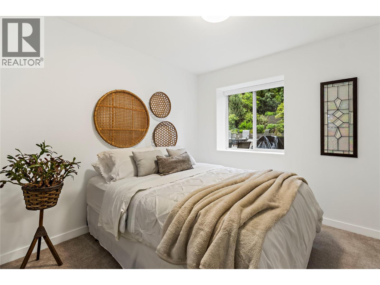 2592 Alpen Paradies Road Unit# 6, Blind Bay, British Columbia  V0E 1H1 - Photo 44 - 10373848