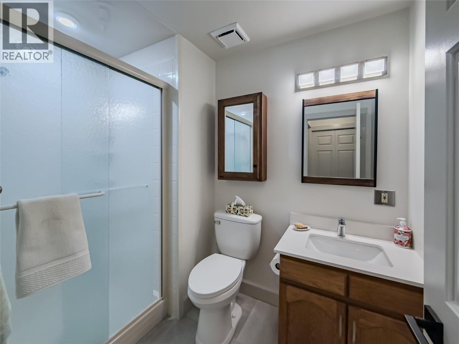 1801 Paul Lake Road Unit# 4, Kamloops, British Columbia  V2H 1N7 - Photo 37 - 10374677