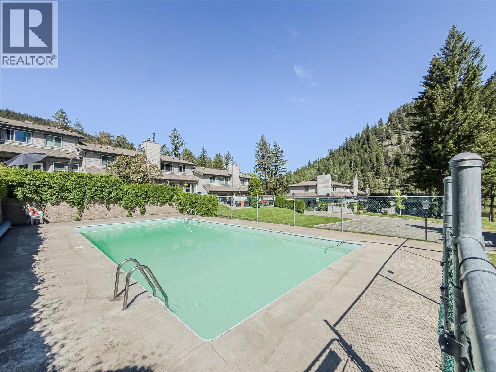 1801 Paul Lake Road Unit# 4, Kamloops, British Columbia  V2H 1N7 - Photo 13 - 10374677