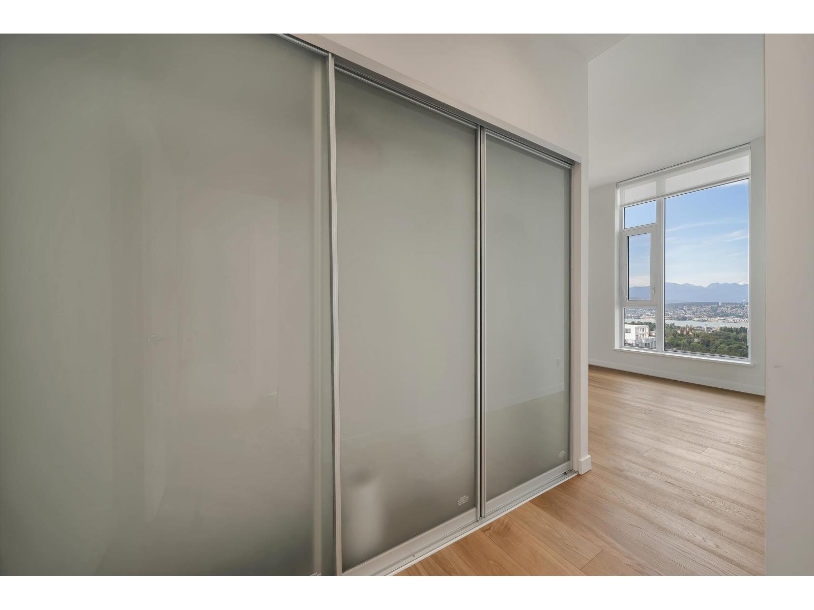 3705 13438 Central Avenue, Surrey, British Columbia  V3T 0N2 - Photo 13 - R3085962