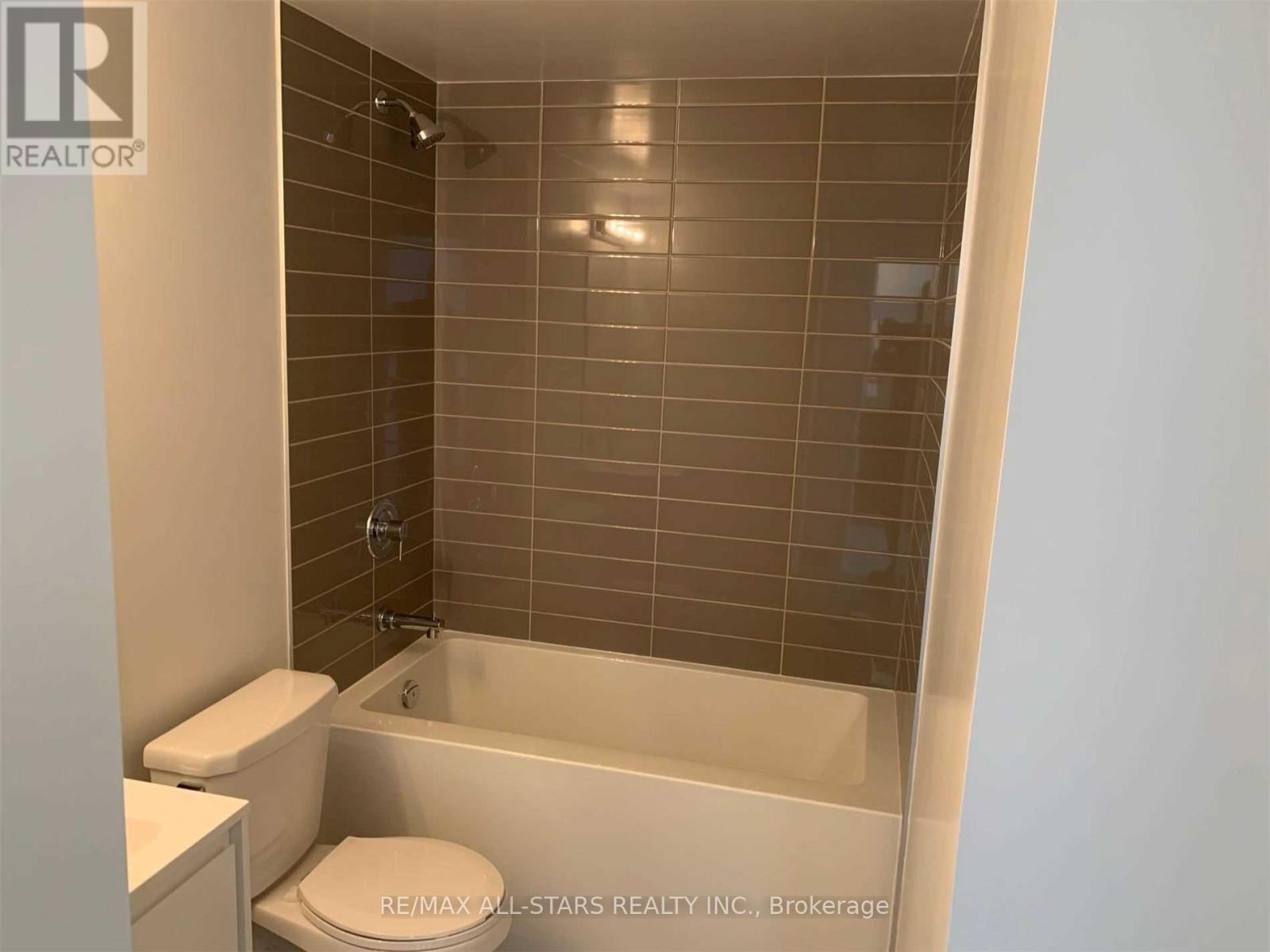 801 - 159 Wellesley Street E, Toronto, Ontario  M4Y 0H5 - Photo 6 - C12753428