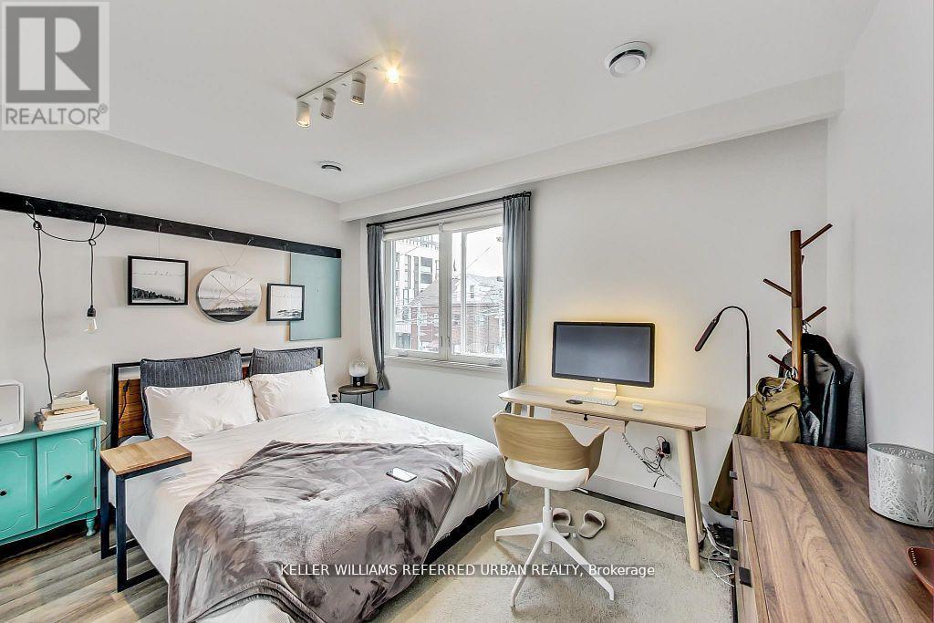 205 Bathurst Street, Toronto (Kensington-Chinatown), Ontario  M5T 2S1 - Photo 22 - C12753434