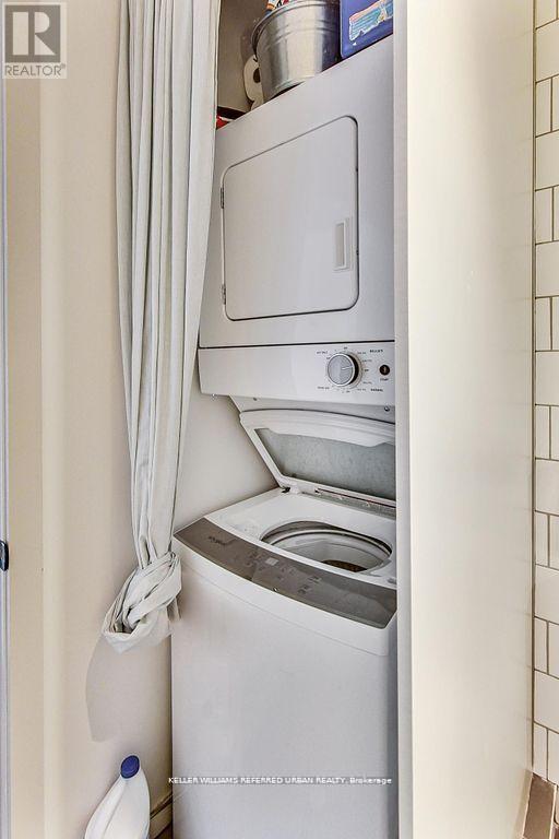 205 Bathurst Street, Toronto (Kensington-Chinatown), Ontario  M5T 2S1 - Photo 35 - C12753434