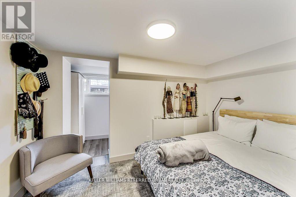 205 Bathurst Street, Toronto (Kensington-Chinatown), Ontario  M5T 2S1 - Photo 41 - C12753434