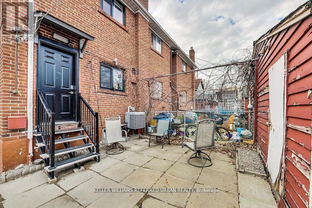 205 Bathurst Street, Toronto (Kensington-Chinatown), Ontario  M5T 2S1 - Photo 45 - C12753434