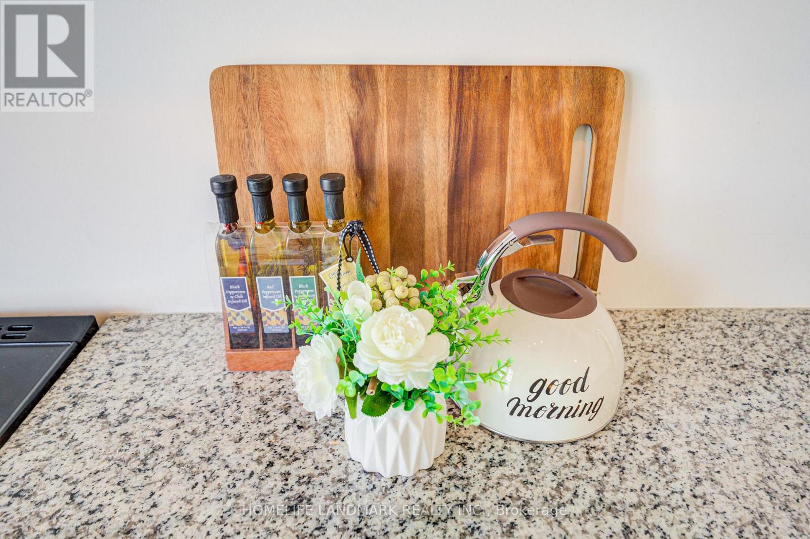 2210 - 49 East Liberty Street, Toronto (Niagara), Ontario  M6K 0B2 - Photo 11 - C12753454