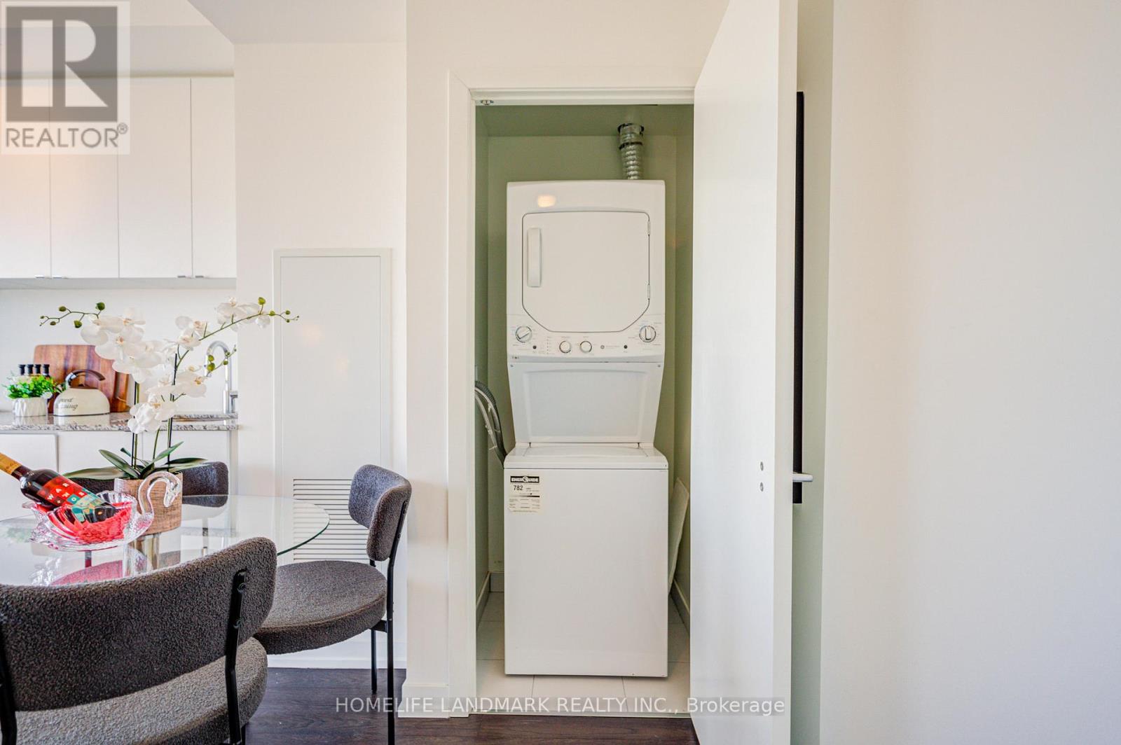 2210 - 49 East Liberty Street, Toronto (Niagara), Ontario  M6K 0B2 - Photo 24 - C12753454