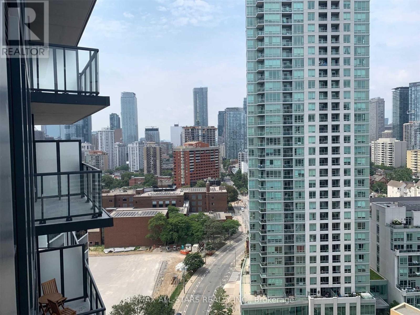 1611 - 159 Wellesley Street E, Toronto, Ontario  M4Y 0H5 - Photo 10 - C12753470