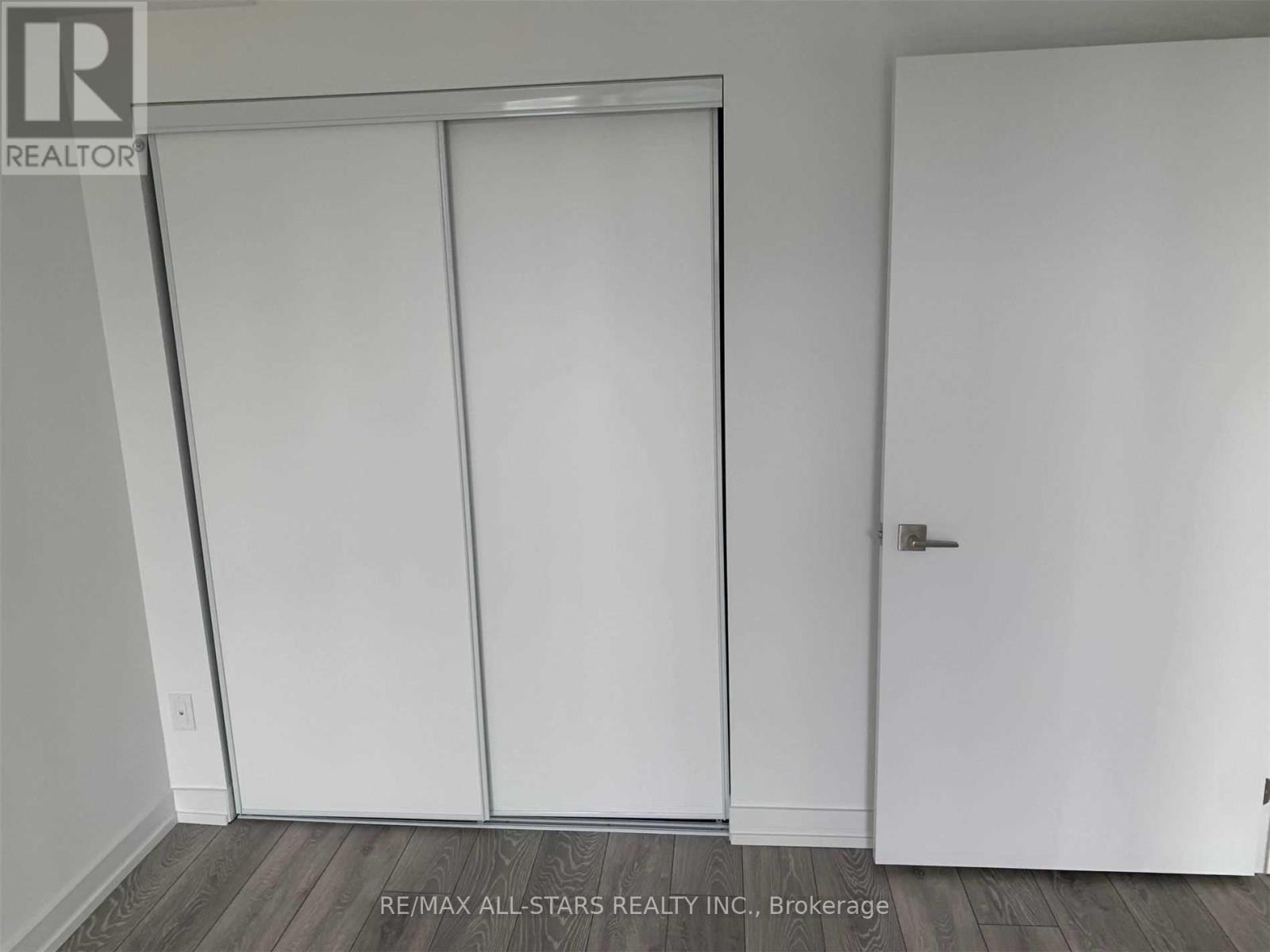 1611 - 159 Wellesley Street E, Toronto, Ontario  M4Y 0H5 - Photo 8 - C12753470