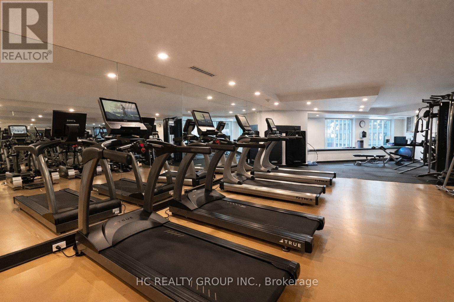 906 - 33 University Avenue, Toronto (Bay Street Corridor), Ontario  M5J 2S7 - Photo 18 - C12753484