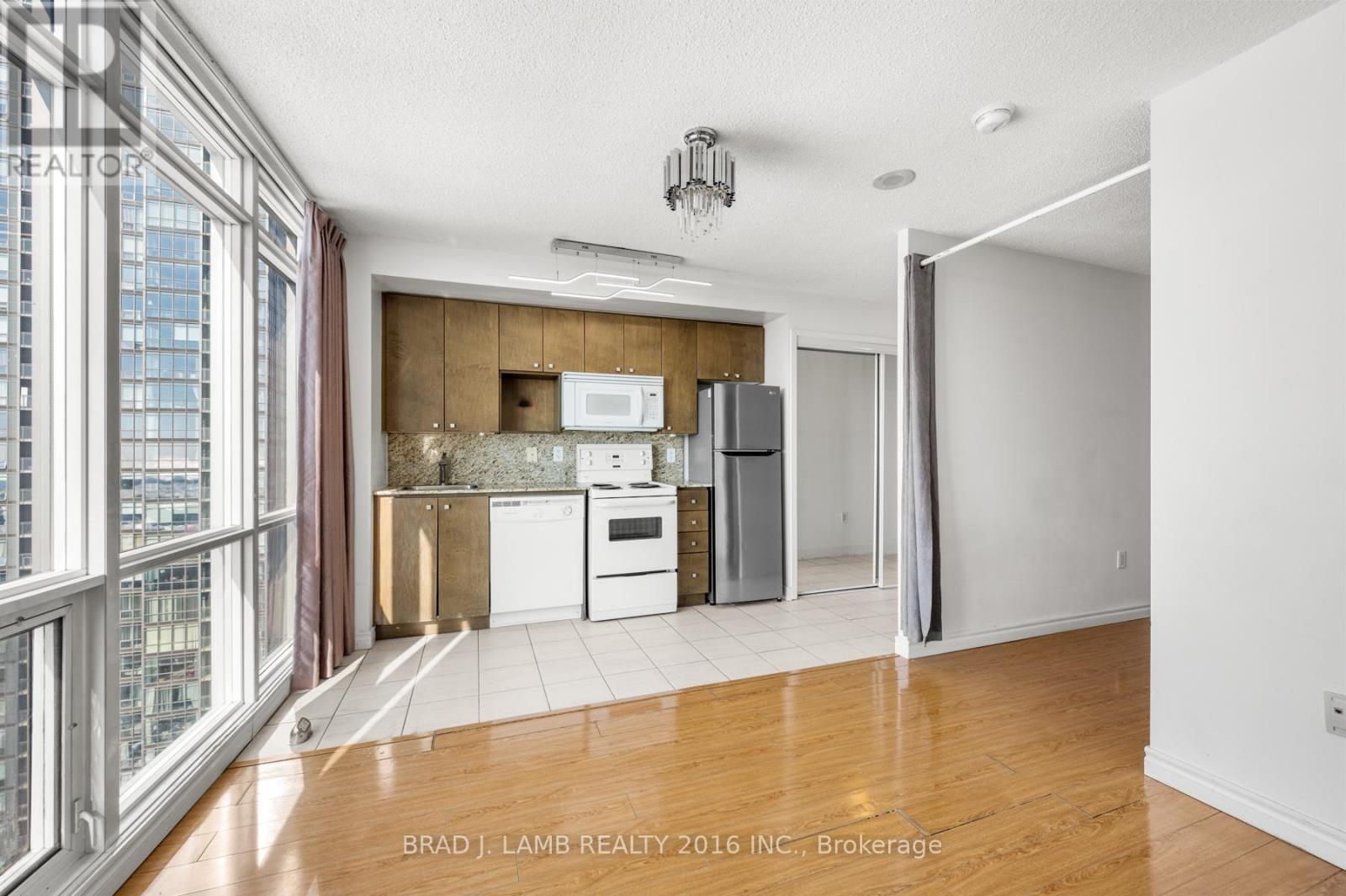 2916 - 11 Brunel Court, Toronto (Waterfront Communities), Ontario  M5V 3Y3 - Photo 10 - C12753494