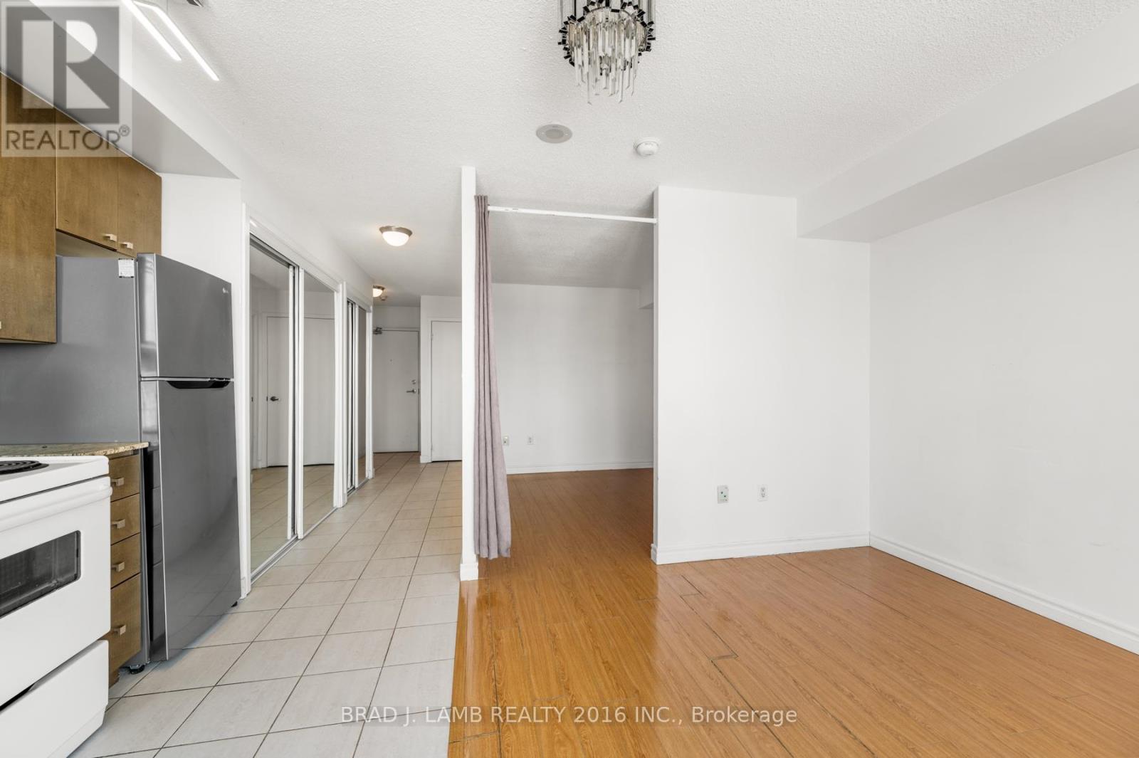 2916 - 11 Brunel Court, Toronto (Waterfront Communities), Ontario  M5V 3Y3 - Photo 9 - C12753494