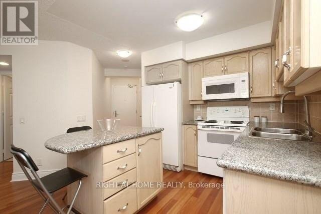 801 - 78 Harrison Garden Boulevard, Toronto (Willowdale East), Ontario  M2N 7E2 - Photo 10 - C12753604