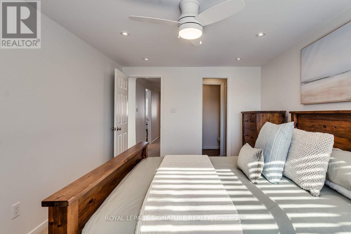 17 Carl Shepway, Toronto, Ontario  M2J 1X3 - Photo 13 - C12753638